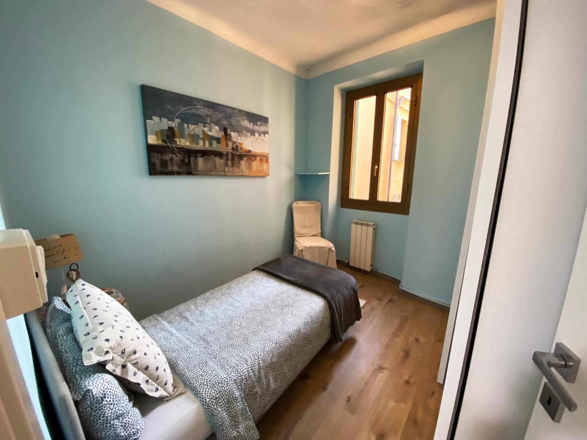 L'Eternita' E' Il Mare Mischiato Col Sole Rimbaud Apartment Ventimiglia Bagian luar foto