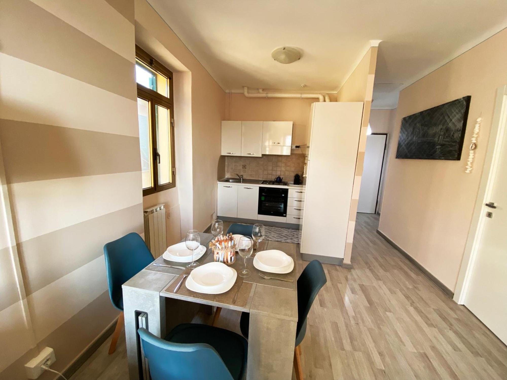 L'Eternita' E' Il Mare Mischiato Col Sole Rimbaud Apartment Ventimiglia Bagian luar foto